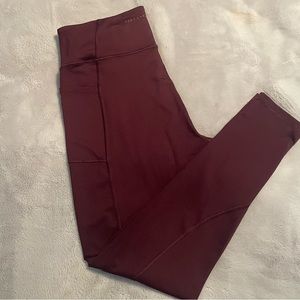Victoria Secret  size 16 with pockets GUC burgundy